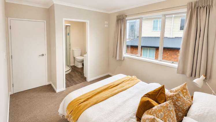 6/11 Jones Crescent Melville_11