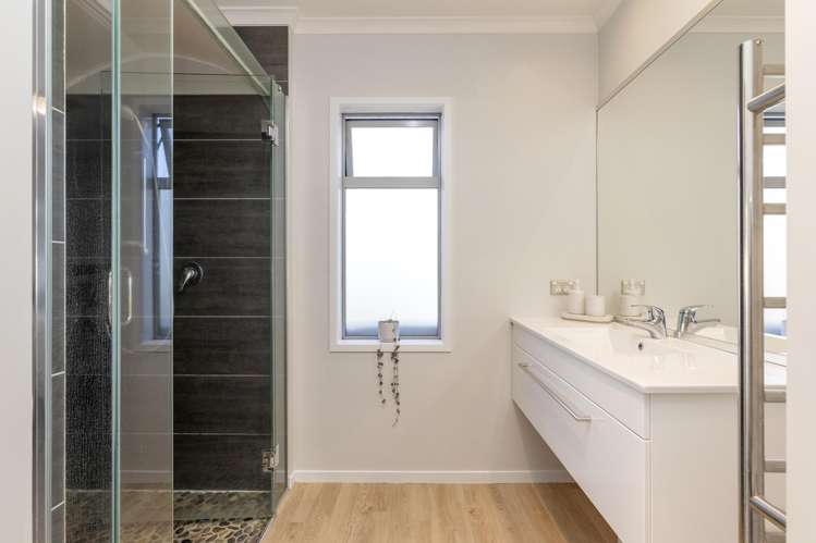 17 Windsor Street Richmond Heights_11