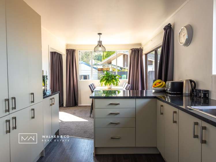 10 Hartford Crescent Totara Park_4