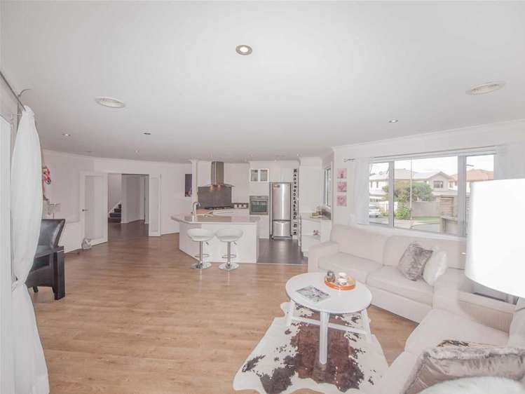 19 Yarnbrook Grove Churton Park_2