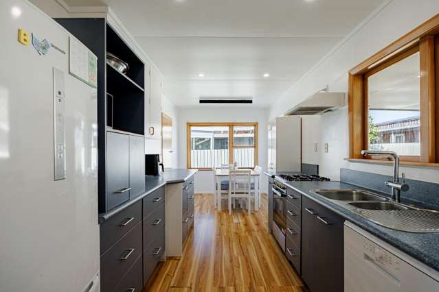 39 Plunket Street Tamatea_2