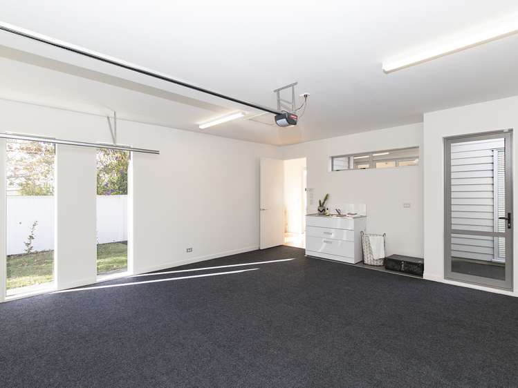 21 Buxton Street Point Chevalier_22