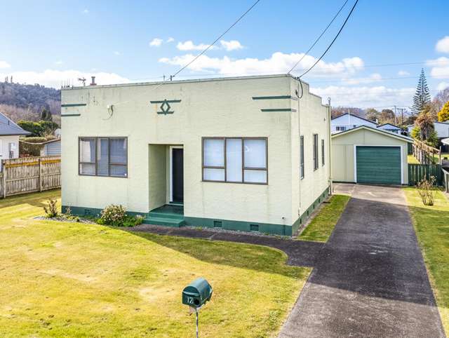 Opportunity knocks at 12 Roberts Avenue