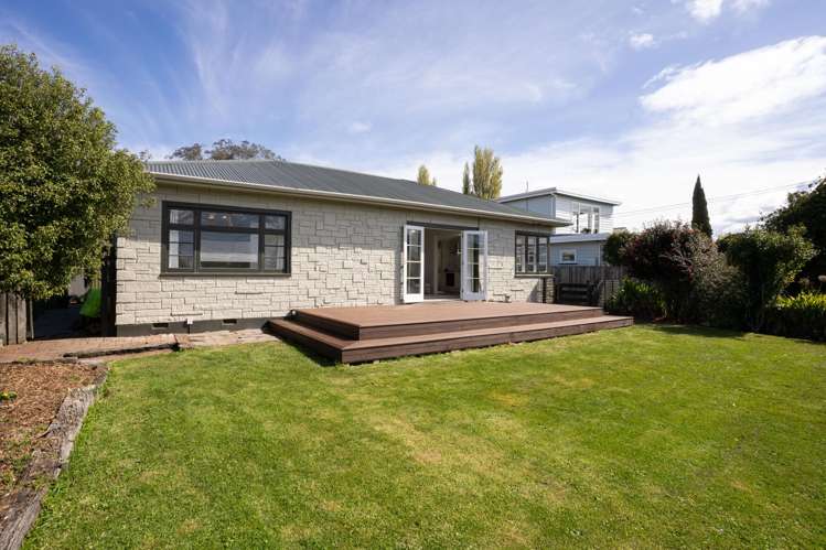 150 MacKenzie Ave Woolston_29