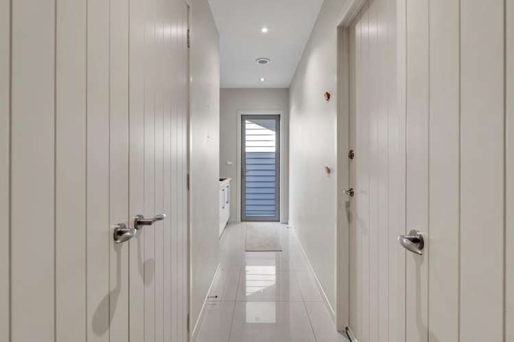 1 Gleneagles Way Waiwhakaiho_36