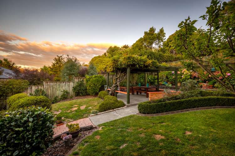 22 Examiner Street Nelson City_17