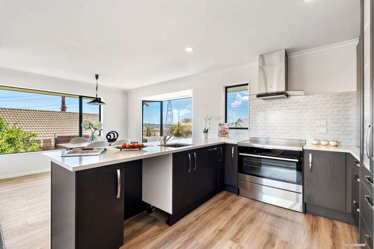 3 Lizzie Lane Clover Park_7