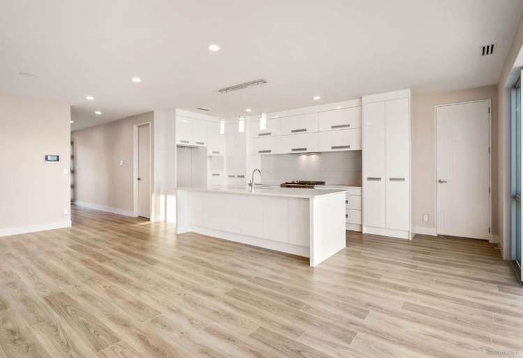 16 Ormonde Drive Silverdale_1