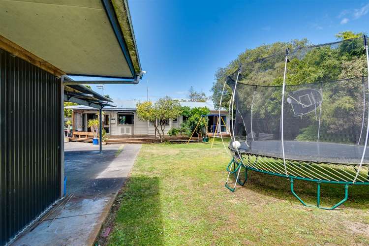 3 Redwood Place Te Awanga_13