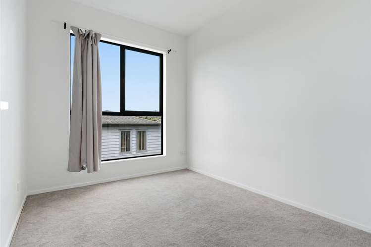 8/233 Great North Road Henderson_10