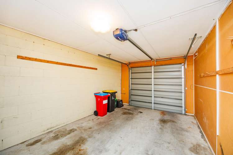 7 Helena Place Feilding_17