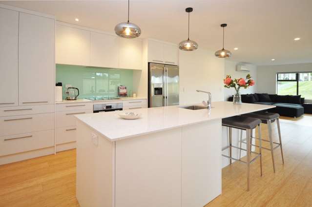 16 Mariners Haven One Tree Point_1