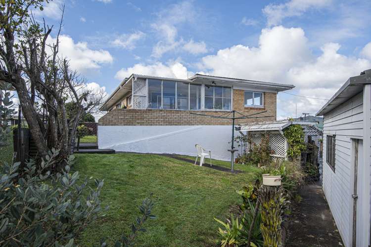 271 Kamo Road Whau Valley_24