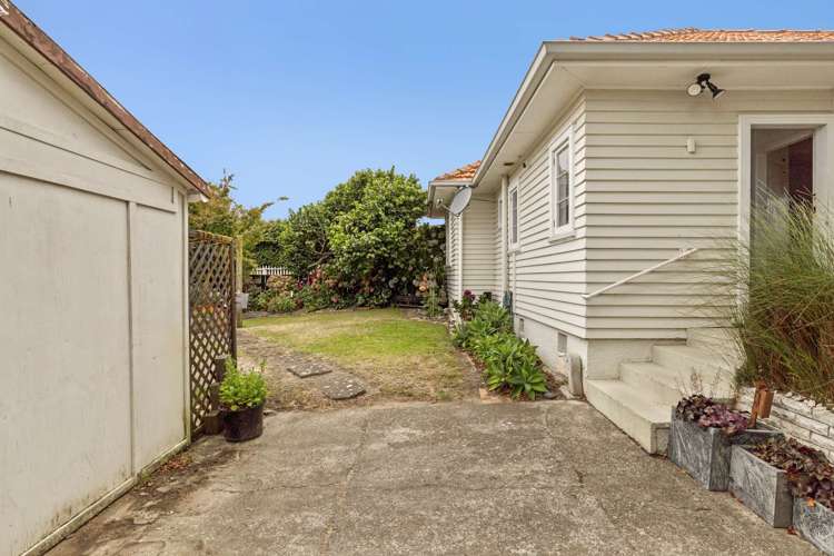64A James Street_3