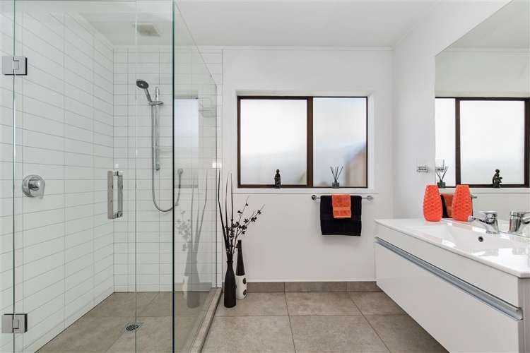 2/96 Nile Road Milford_14