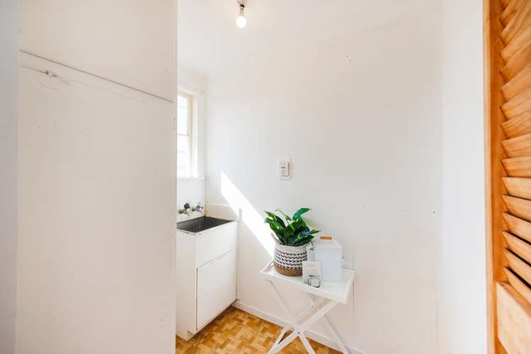 20 Pinedale Parade Milson_16