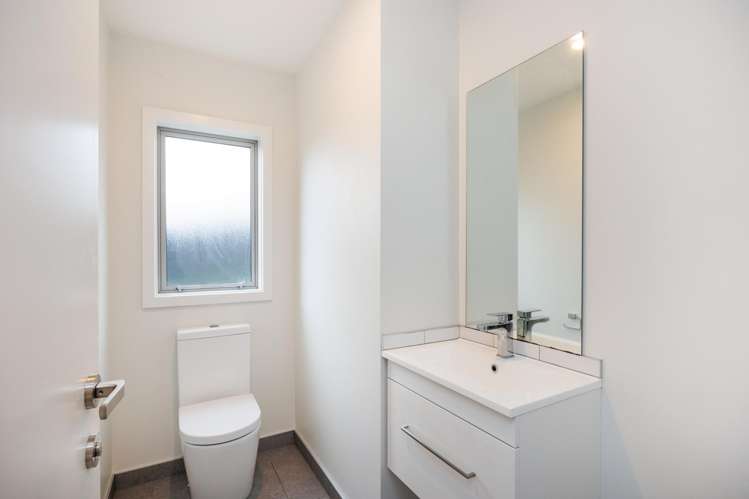26a Worcester Street West End_9