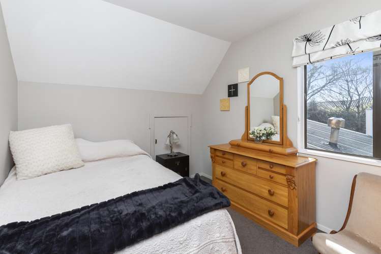 54 Ambleside Drive Burnside_11