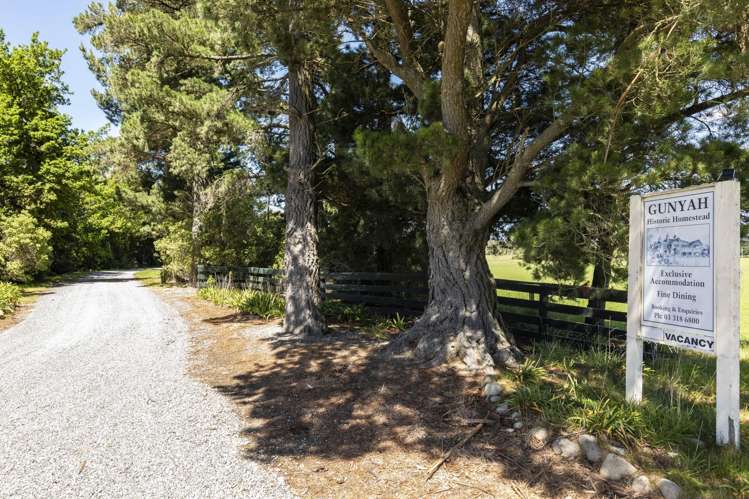 720 Sleemans Road Windwhistle_35