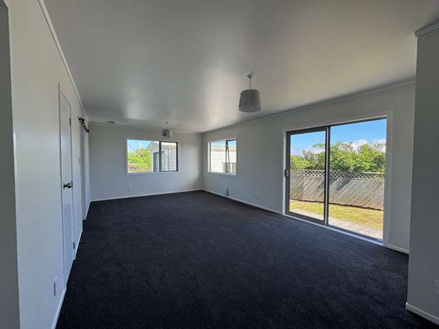 8 Chetwode Grove Newlands_4