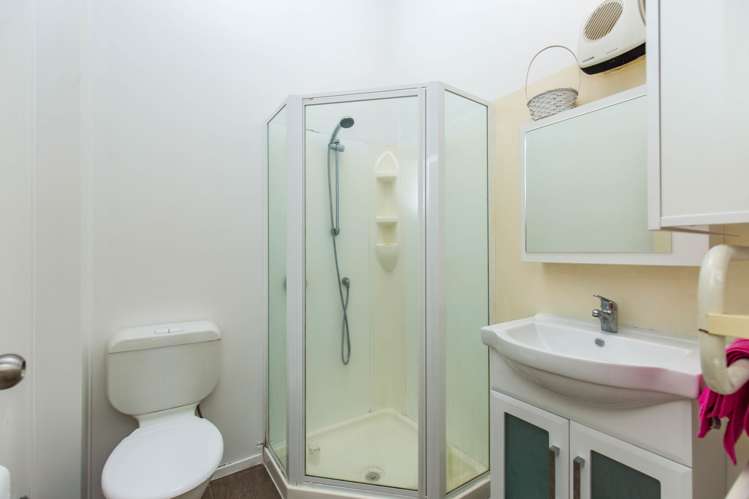 5/89 Portage Road New Lynn_5