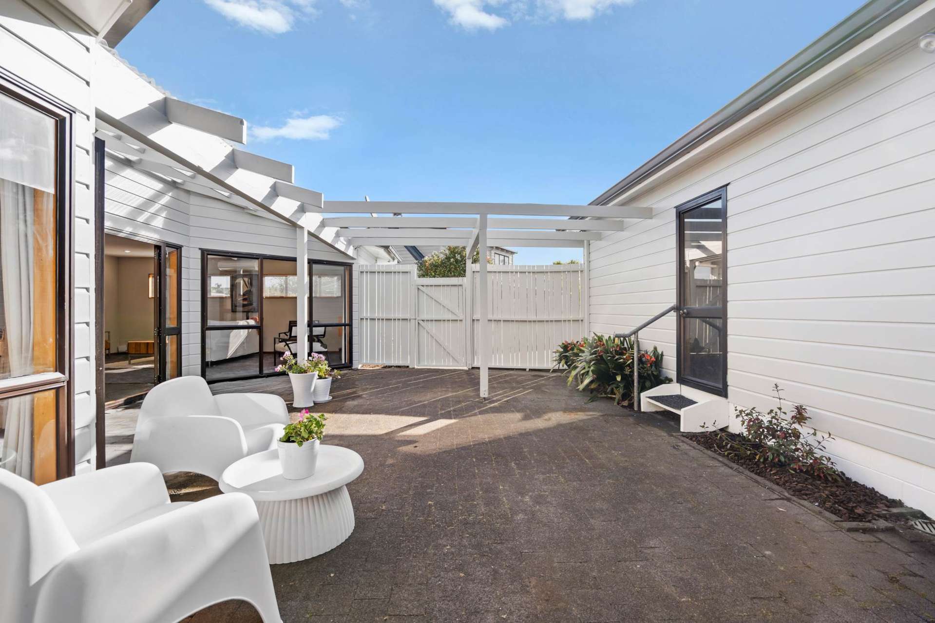 14A Albatross Road Red Beach_0