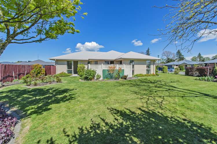 5 Stanwood Grove Darfield_17