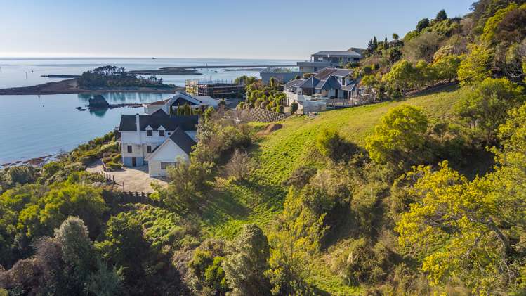 40 The Cliffs Britannia Heights_9