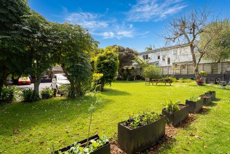 7/43 Woodward Road Mount Albert_16