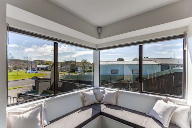 30 Whiting Crescent Greenmeadows_3