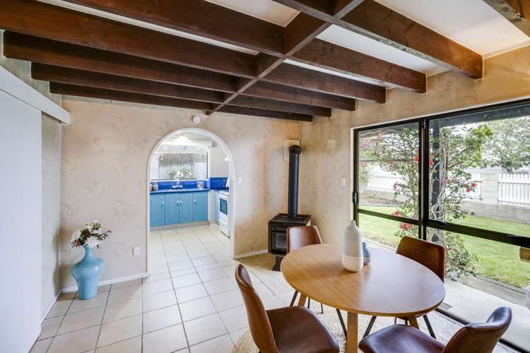 32 Atherfold Crescent Greenmeadows_13