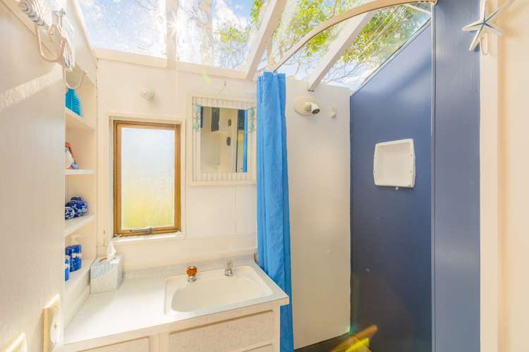 9 The Crescent Raumati South_9