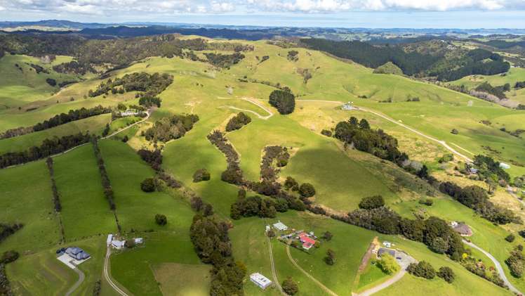 608b West Coast Road Makarau_44