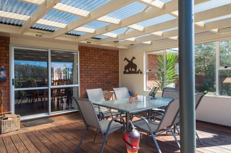 10 Eyre Road Linton_13