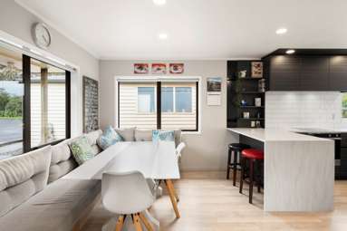 106 Pukekohe East Road_4