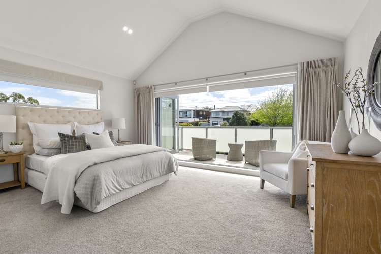 39 Williamson Avenue Belmont_15