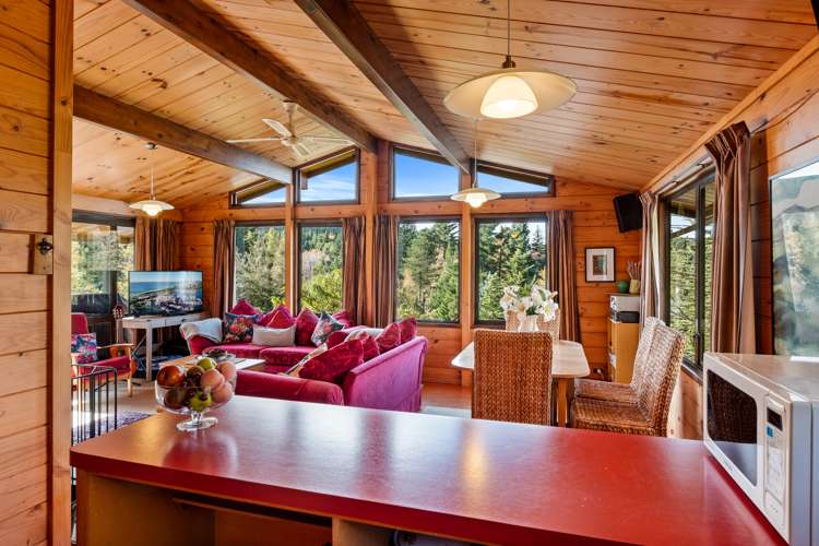 58a Chalet Crescent Hanmer Springs_12