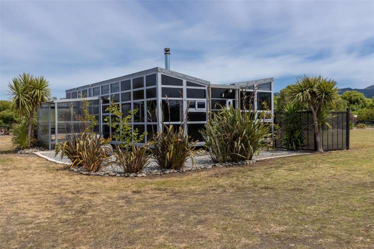 80 Pipitea Drive Rarangi_8