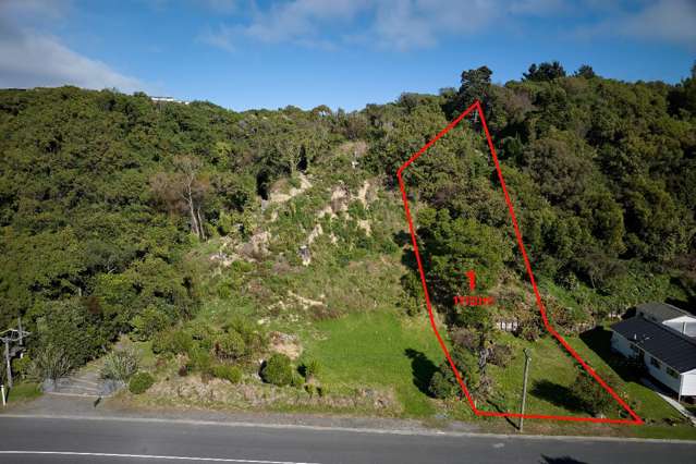 Centrally located 1100m2 section