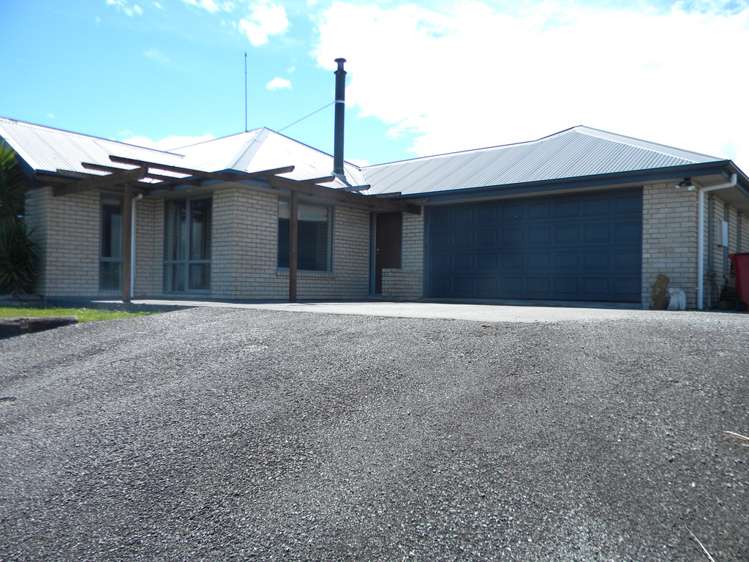 20 Alpine View Hokitika_14