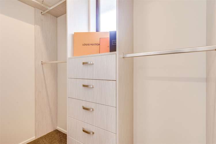 8 Colt Place Wigram_9