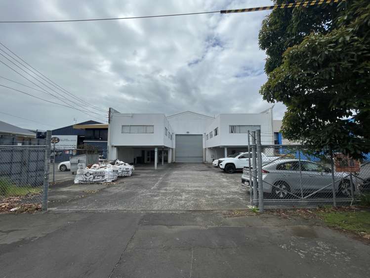 35 Fairfax Avenue Penrose_1