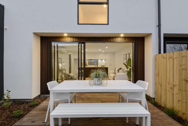 2/4 Mountfort Street Spreydon_16