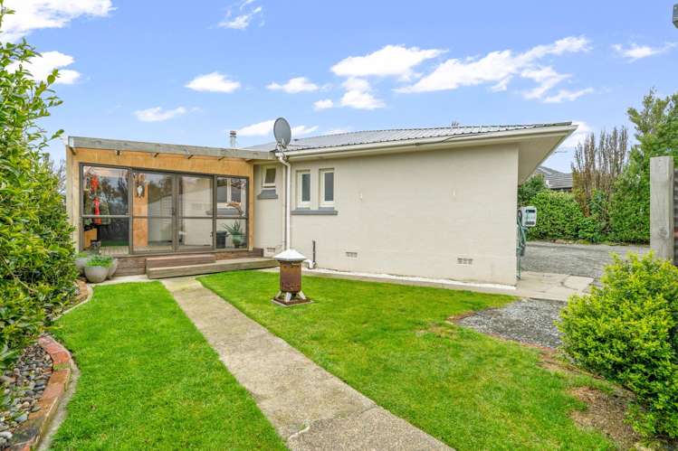 202 Nelson Street Strathern_24