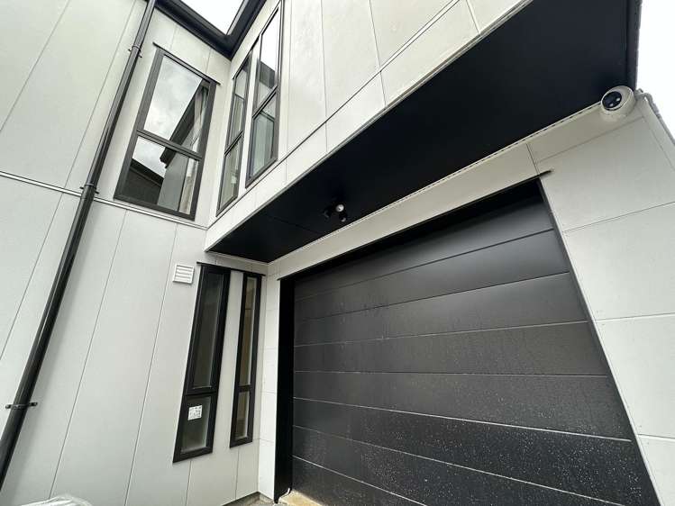 2/8 Sunnybrae Road Hillcrest_2