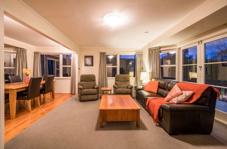 17 Hutchinsons Road Bucklands Beach_8