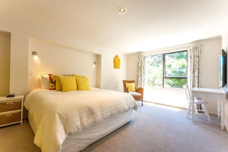 13 Marine View Road Onetangi_10