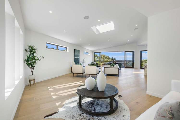 61A Churchill Road Murrays Bay_39