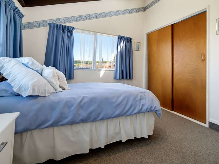 8 Swansea Place Tamatea_21