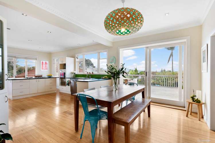 72a Lake Road Narrow Neck_5